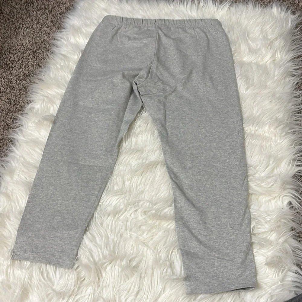 New In packaging Lands End Gray Heather Capri Cotton Leggings Youth XL 14-16